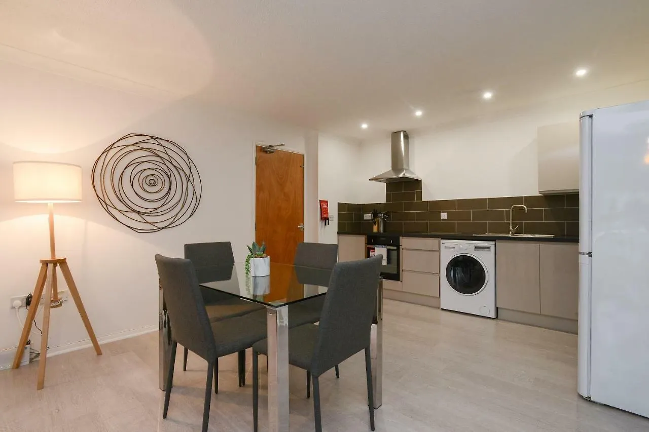Brook Court - City Edge Stay Modern 2Bed Apartment Nottingham 0*,